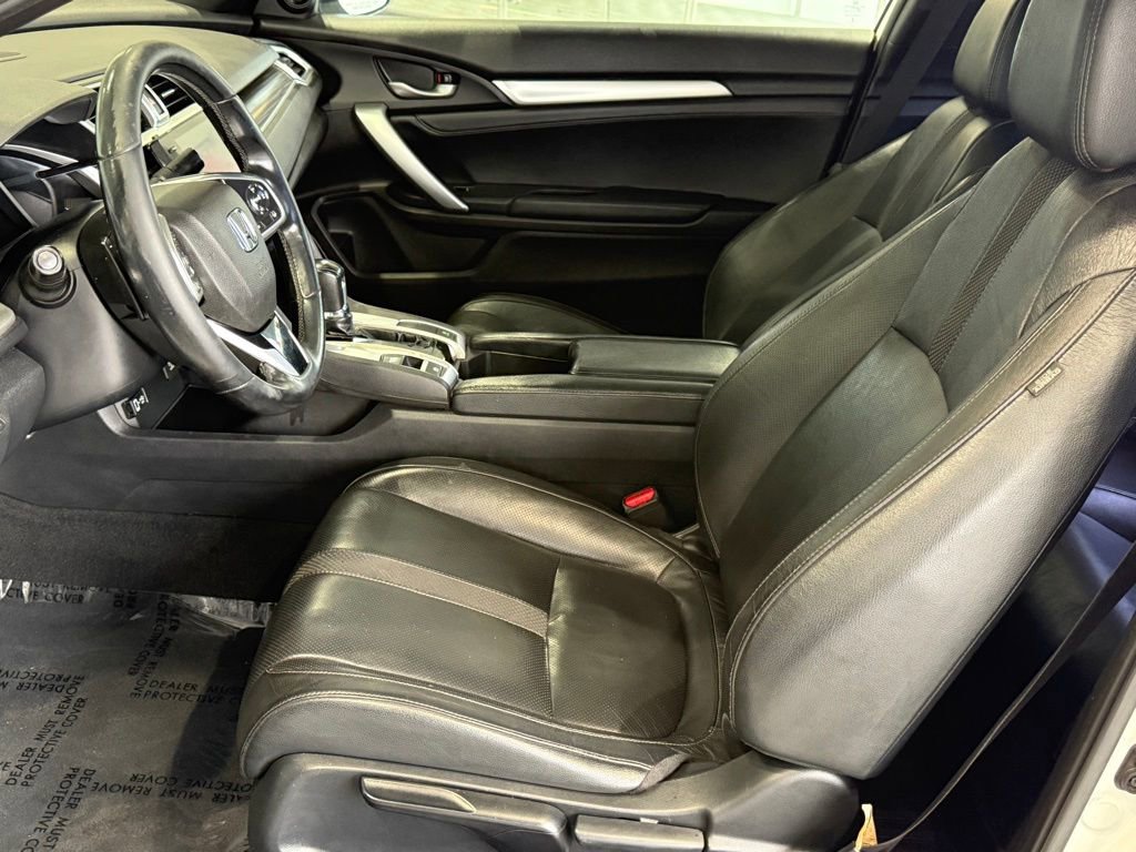 Used 2019 Honda Civic Touring image 19