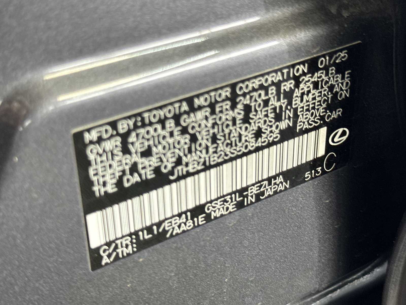 Used 2025 Lexus IS 350 F Sport w/ Accessory Package 2 RWD image 29