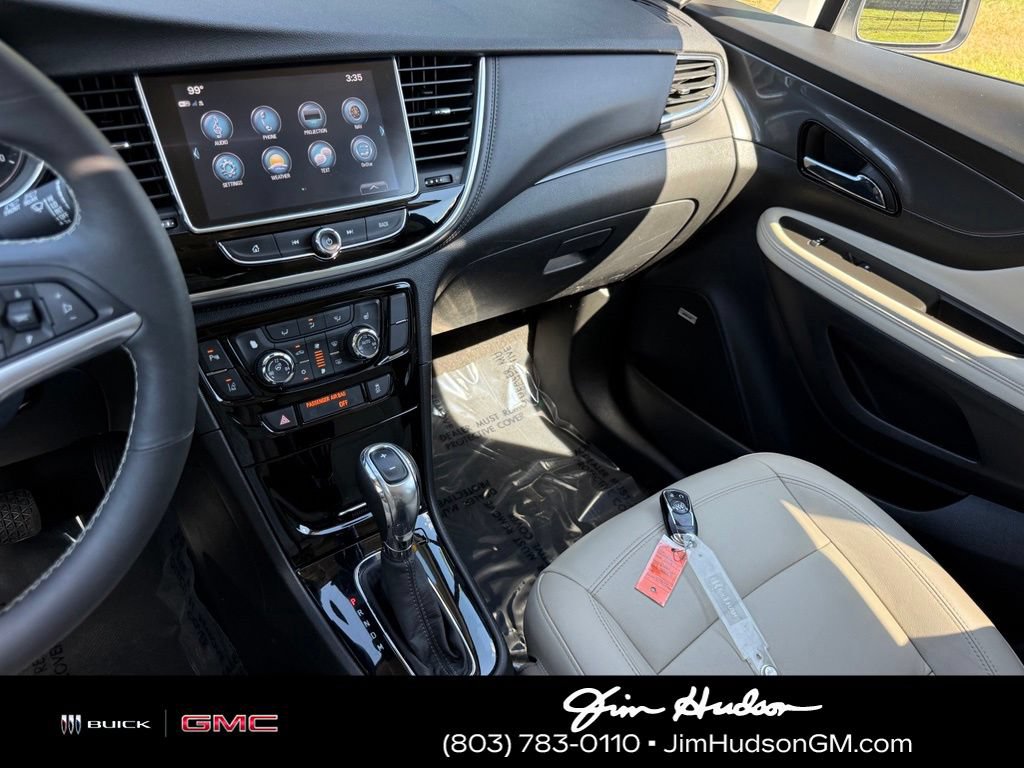 Used 2017 Buick Encore Premium w/ Experience Buick Package FWD image 31