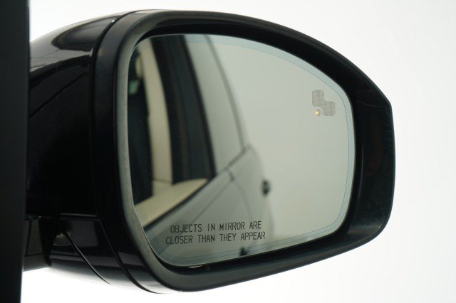 Used 2013 Land Rover Range Rover Supercharged AWD/4WD image 52