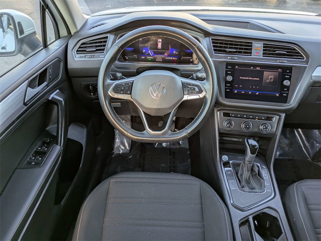 Used 2024 Volkswagen Tiguan S image 18