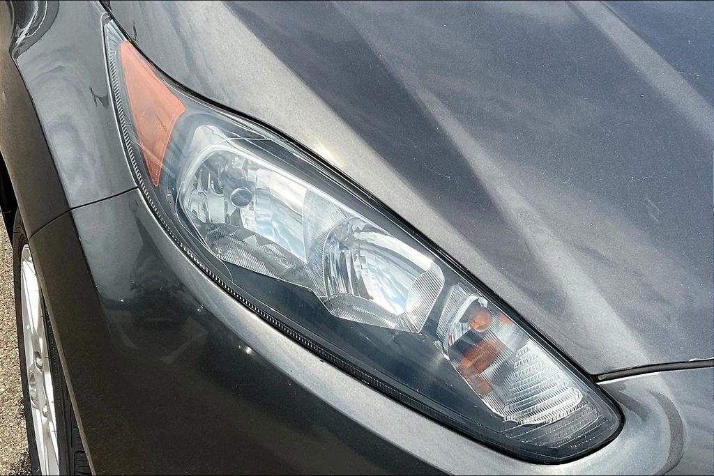 Used 2019 Ford Fiesta SE image 27