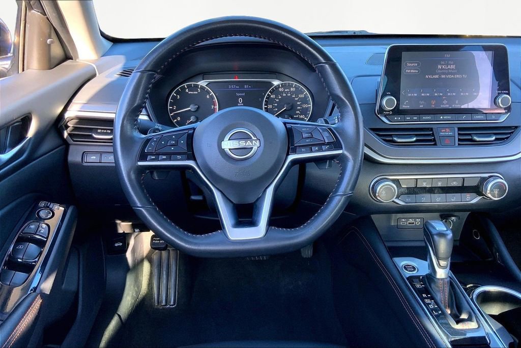 Used 2024 Nissan Altima 2.5 SR image 8