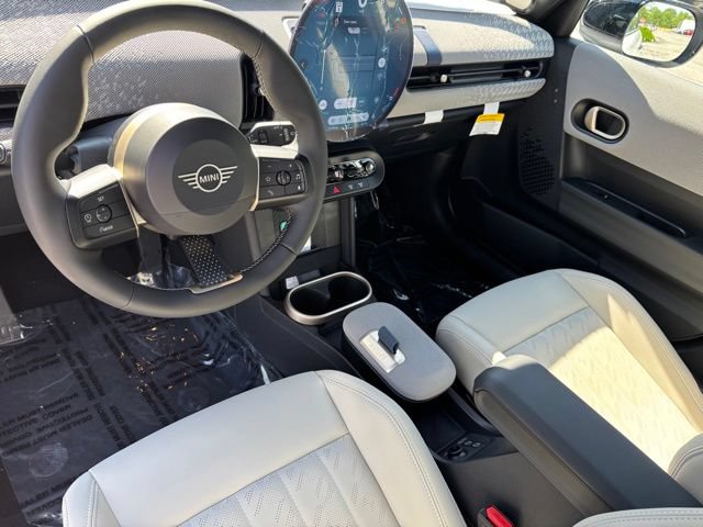 New 2026 MINI Cooper 4-Door Hardtop FWD image 17