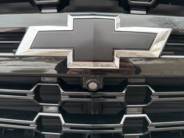 Used 2023 Chevrolet Tahoe Z71 w/ Luxury Package image 9