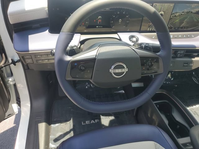 Certified 2026 Nissan Leaf Platinum+ w/ Floor Mat Package (Platinum+) FWD image 18
