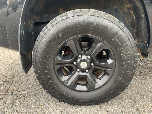 Used 2017 Toyota 4Runner SR5 image 30