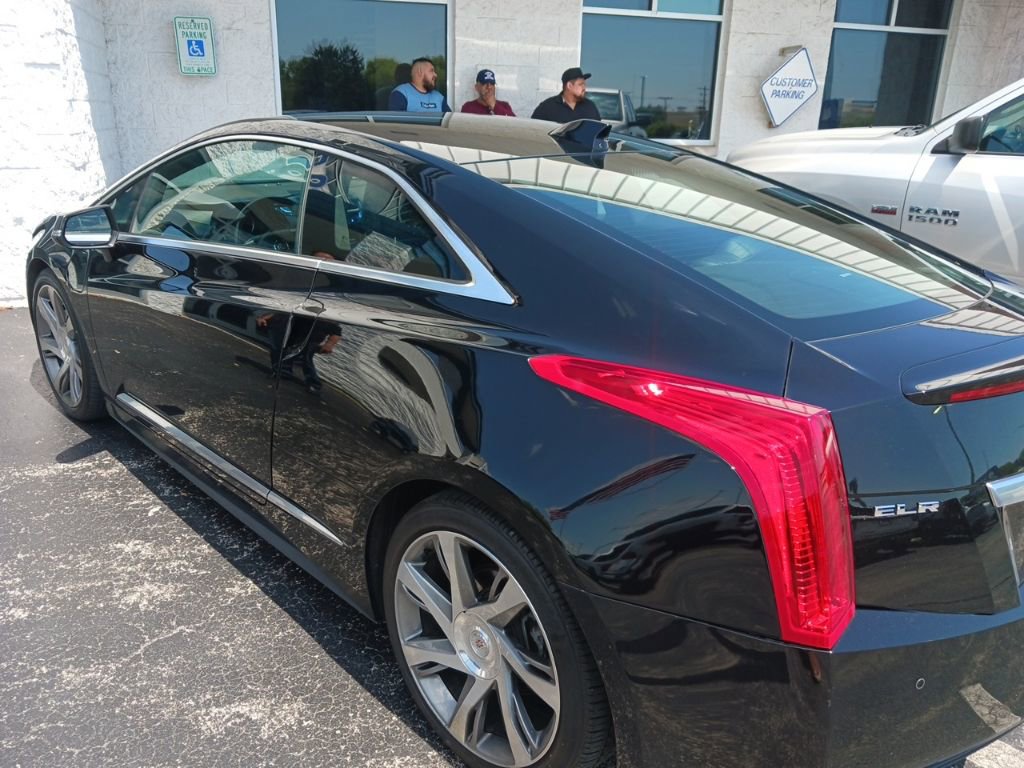 Used 2014 Cadillac ELR w/ Luxury Package FWD image 6