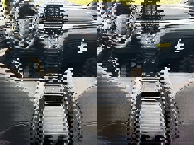 New 2026 Honda Odyssey Sport-L image 14