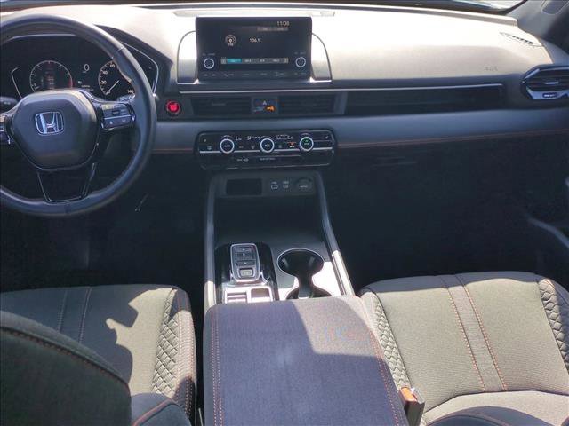 Used 2025 Honda Pilot Sport image 18