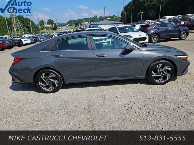 Used 2024 Hyundai Elantra SEL w/ Convenience Package FWD image 6