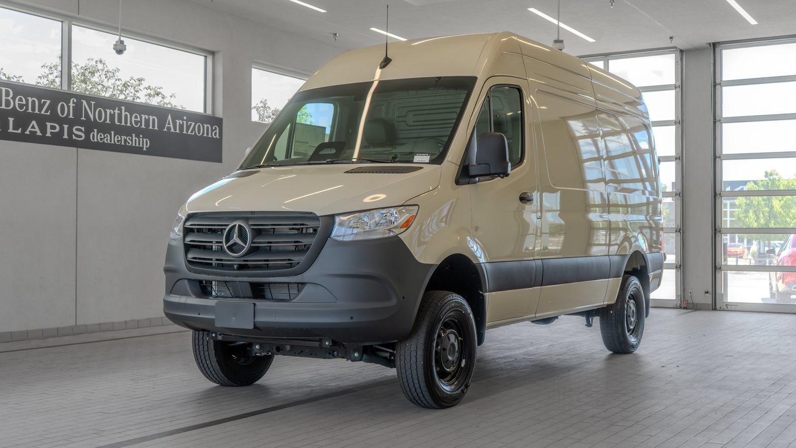 Used 2025 Mercedes-Benz Sprinter 2500 image 24