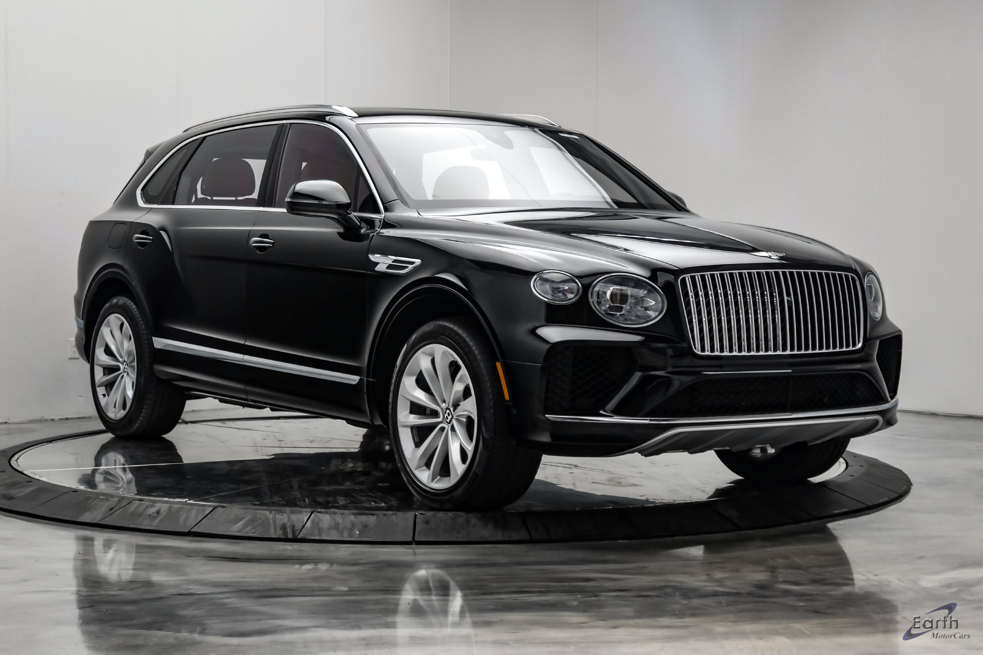 Used 2023 Bentley Bentayga Extended Wheelbase AWD/4WD image 20