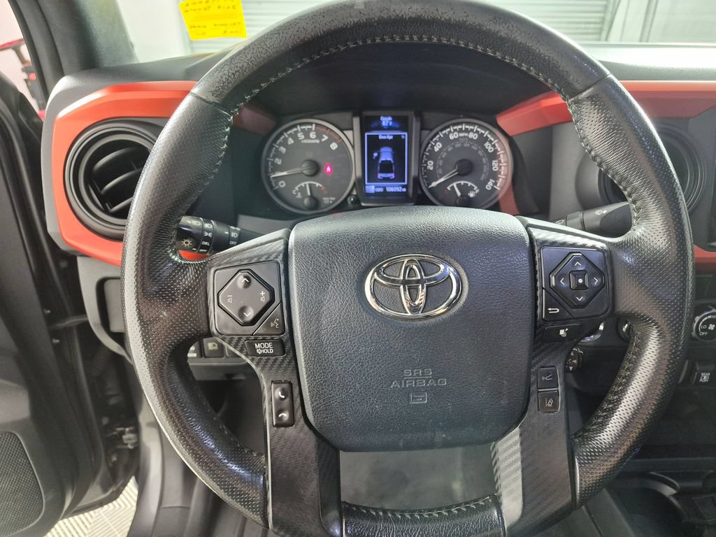 Used 2019 Toyota Tacoma TRD Off-Road AWD/4WD image 13