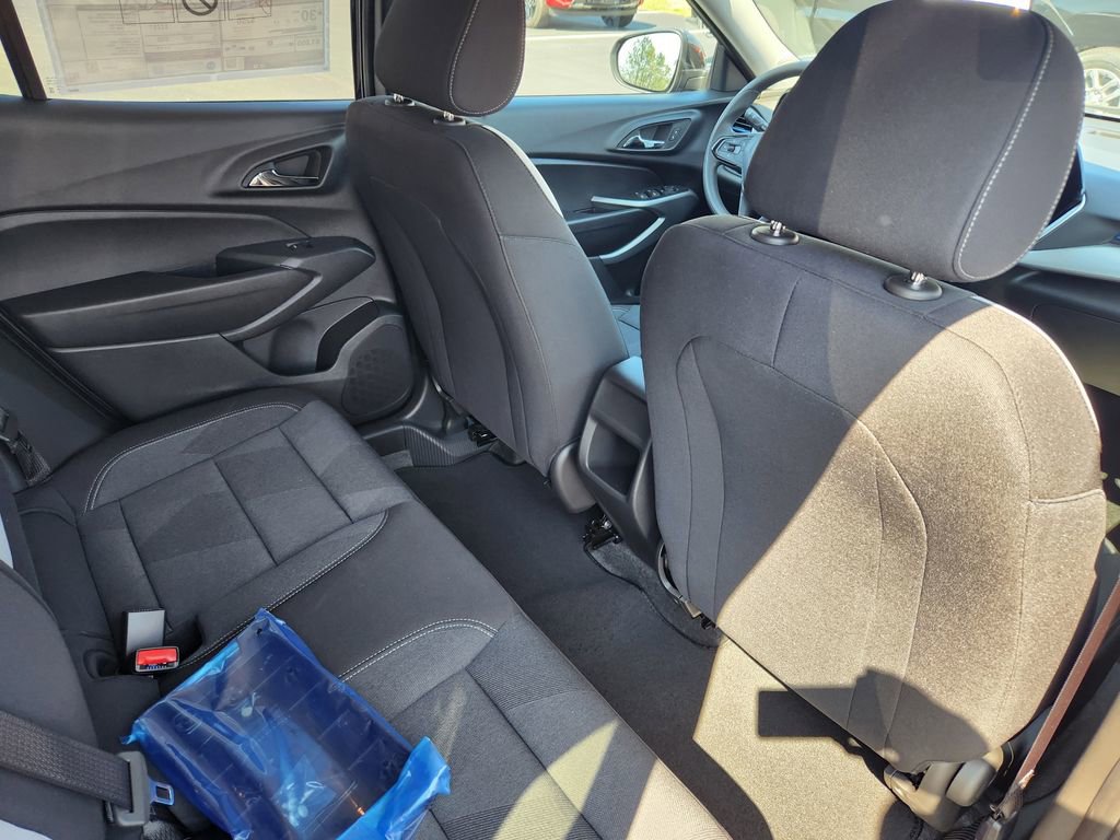 New 2026 Chevrolet Trax LS w/ LS Convenience Package image 8
