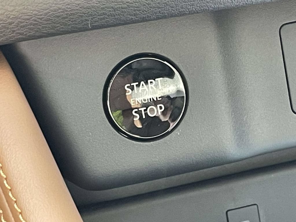 New 2026 Nissan Rogue Platinum AWD/4WD image 26