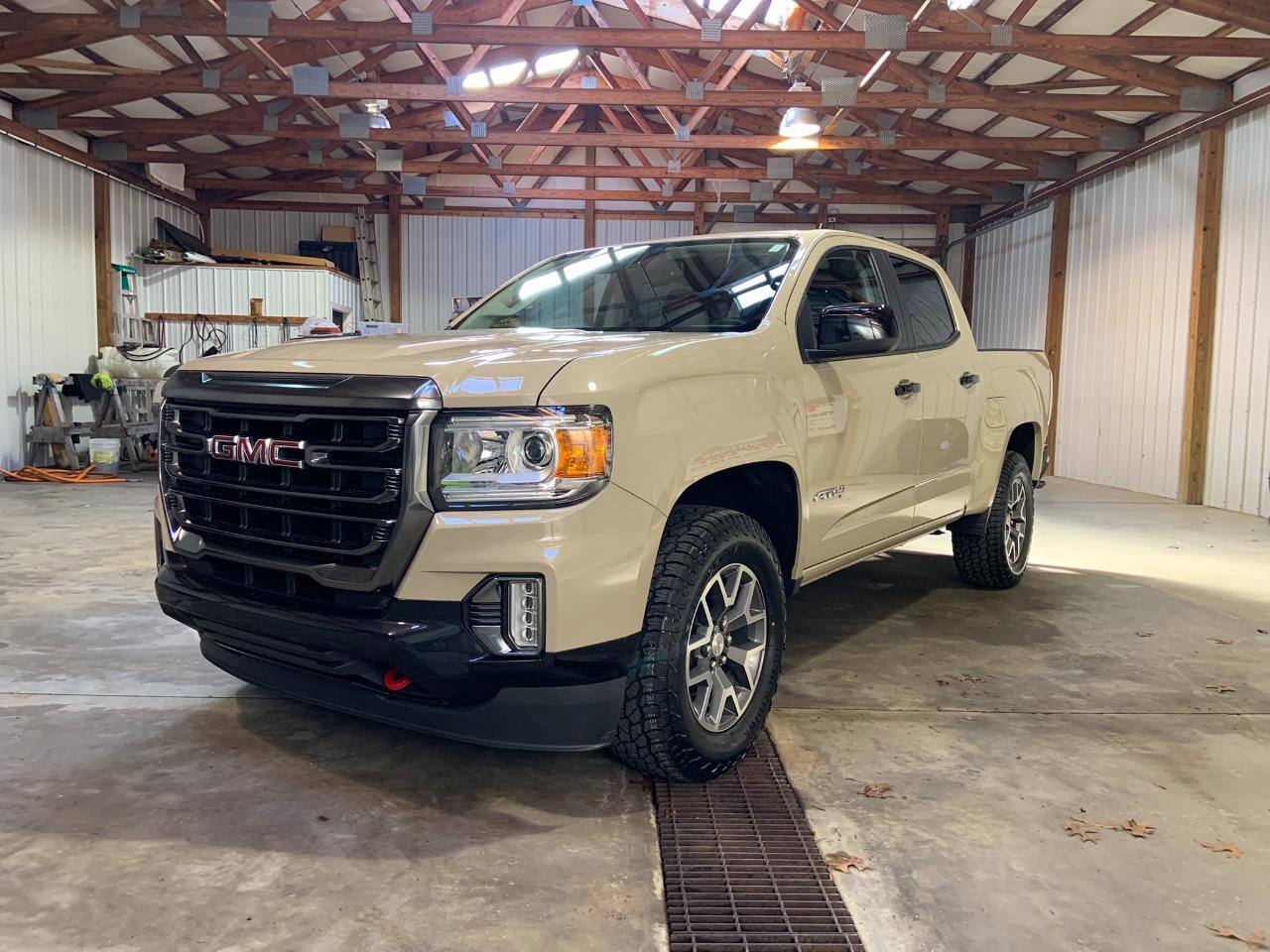 Used 2021 GMC Canyon AT4 w/ Trailering Package image 1