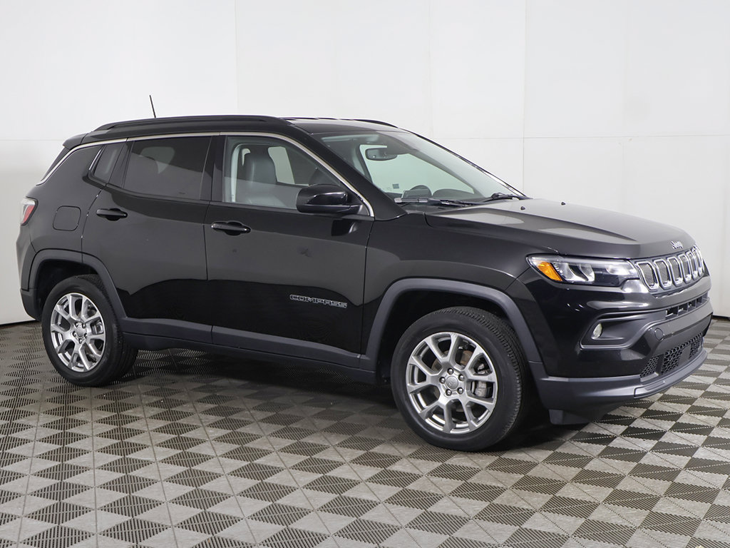 Used 2022 Jeep Compass Latitude AWD/4WD image 13