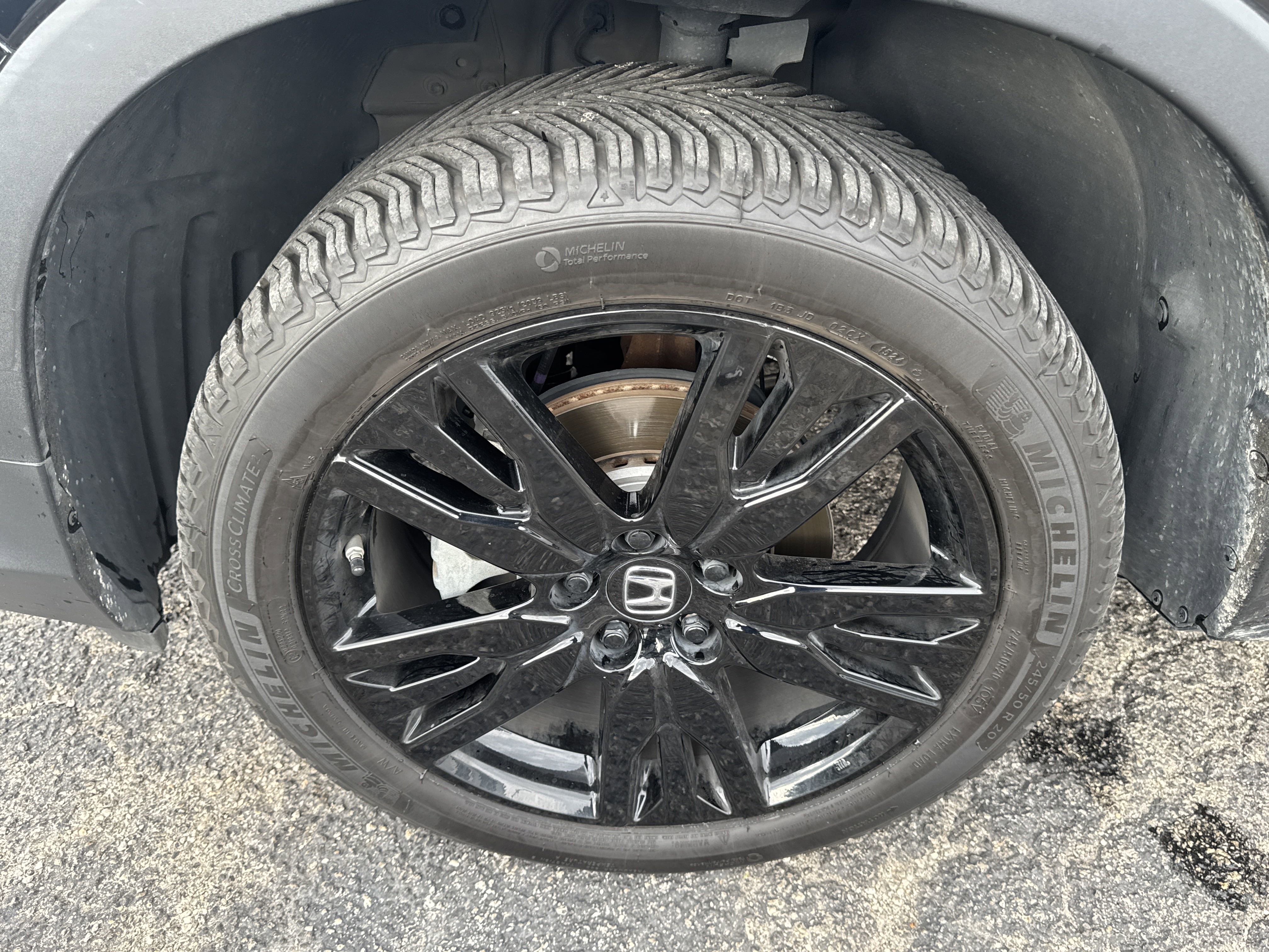 Used 2022 Honda Pilot Black Edition image 9