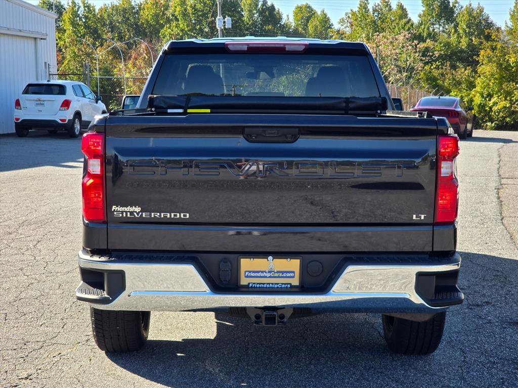 Used 2023 Chevrolet Silverado 1500 LT AWD/4WD image 25