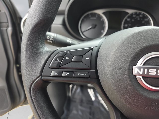 Used 2025 Nissan Versa S w/ Trunk Package FWD image 17