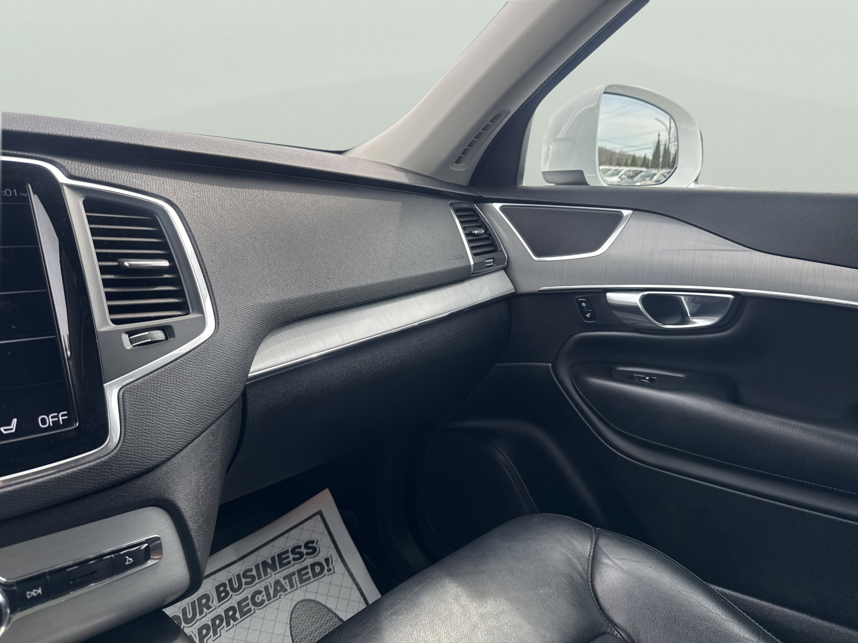 Used 2021 Volvo XC90 T5 Momentum w/ Protection Package image 21