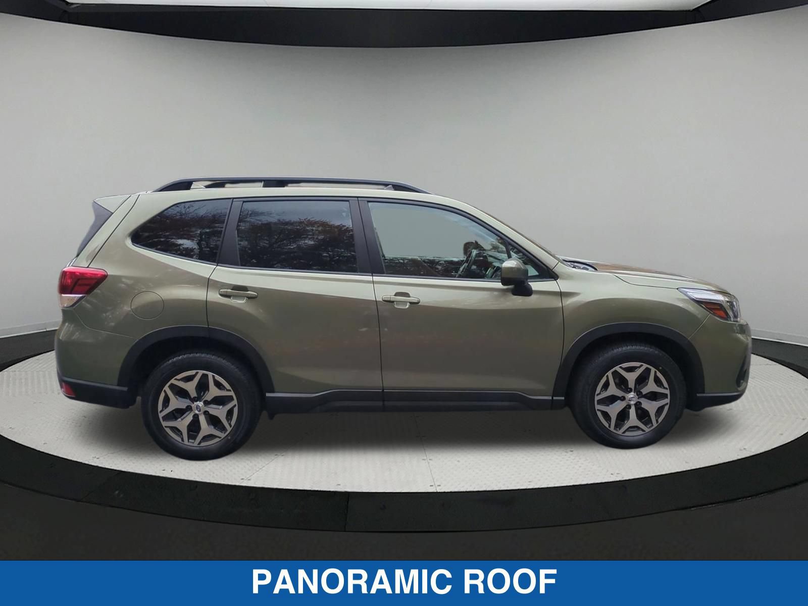 Used 2020 Subaru Forester Premium AWD/4WD image 2