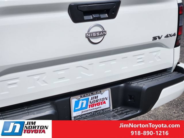 Used 2024 Nissan Frontier SV AWD/4WD image 11