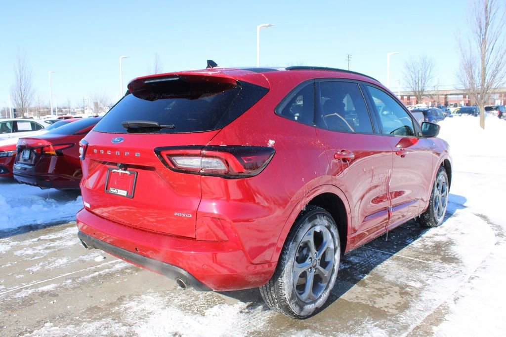 Used 2023 Ford Escape ST-Line Select w/ Tech Pack #2 image 7
