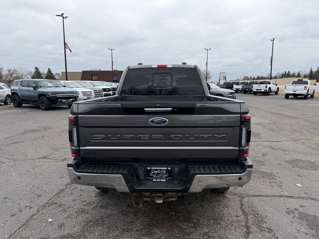 Used 2020 Ford F250 Lariat w/ Lariat Value Package image 6