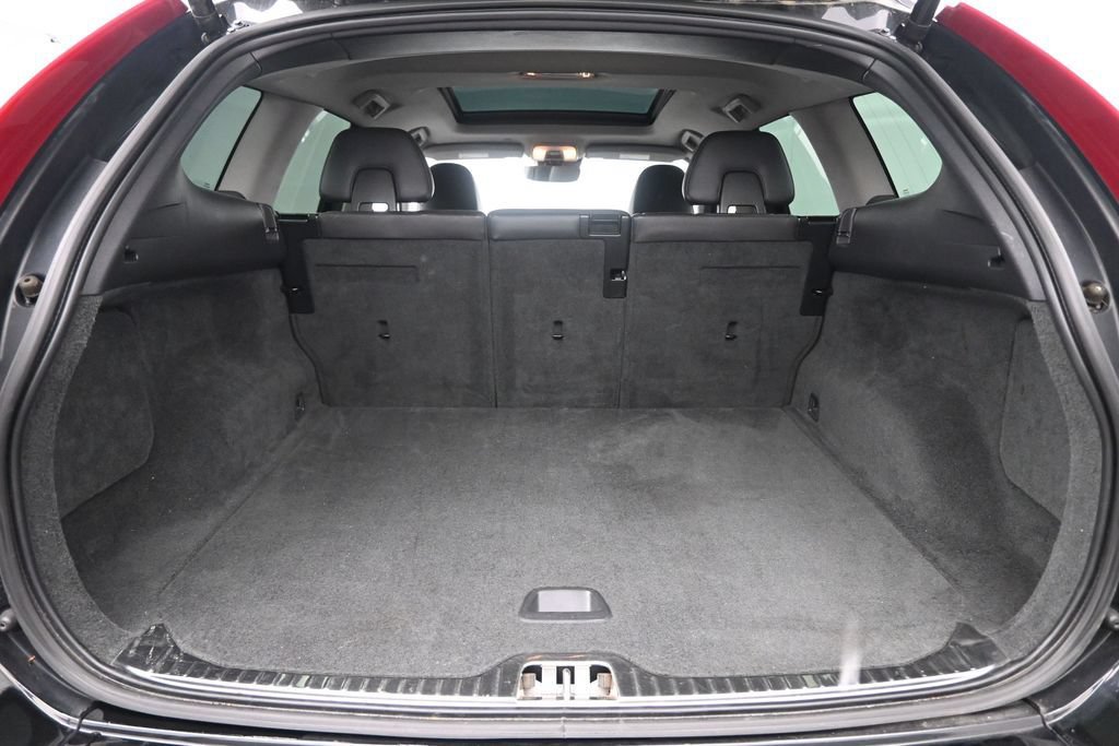Used 2015 Volvo XC60 T5 AWD/4WD image 19