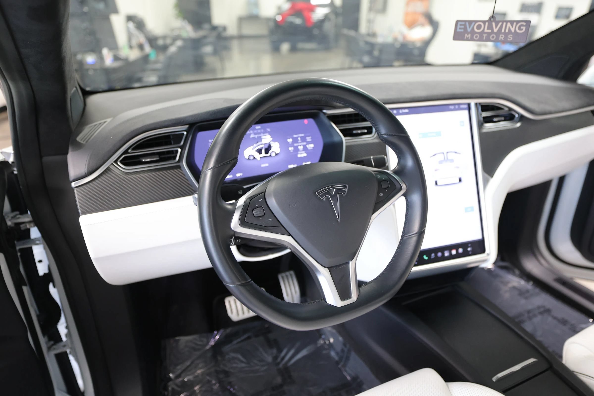 Used 2016 Tesla Model X Performance AWD/4WD image 21