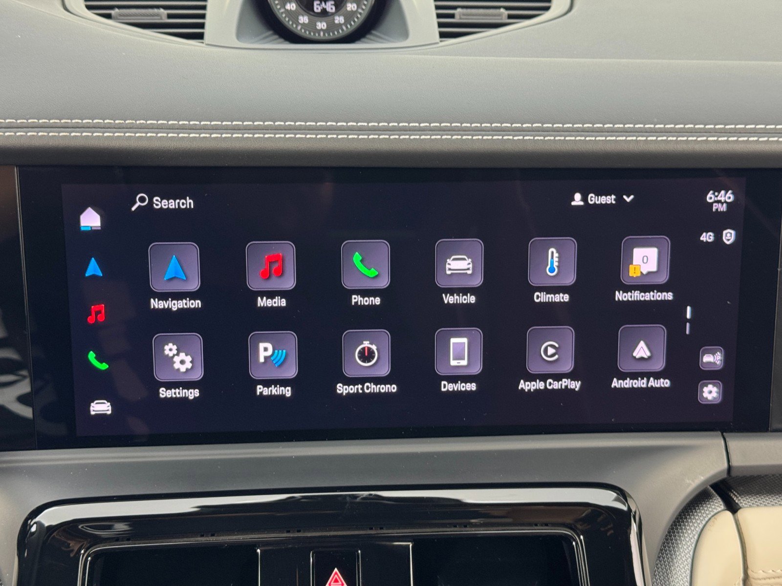 Used 2024 Porsche Panamera 4 w/ Premium Package image 26