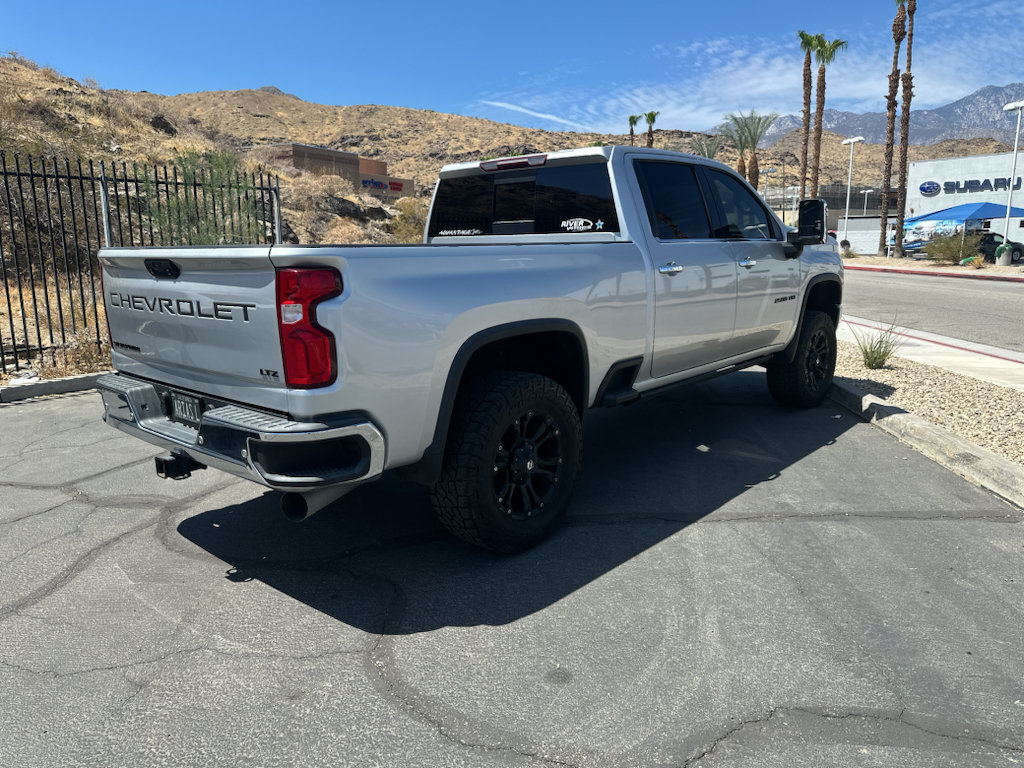 Used 2020 Chevrolet Silverado 2500 LTZ w/ LTZ Plus Package AWD/4WD image 3