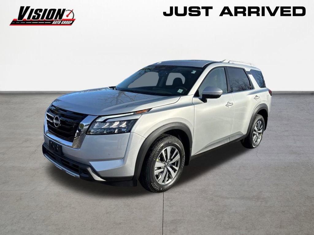 New 2025 Nissan Pathfinder SL