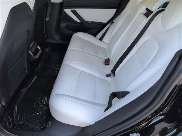 Used 2019 Tesla Model 3 Standard Range Plus image 20