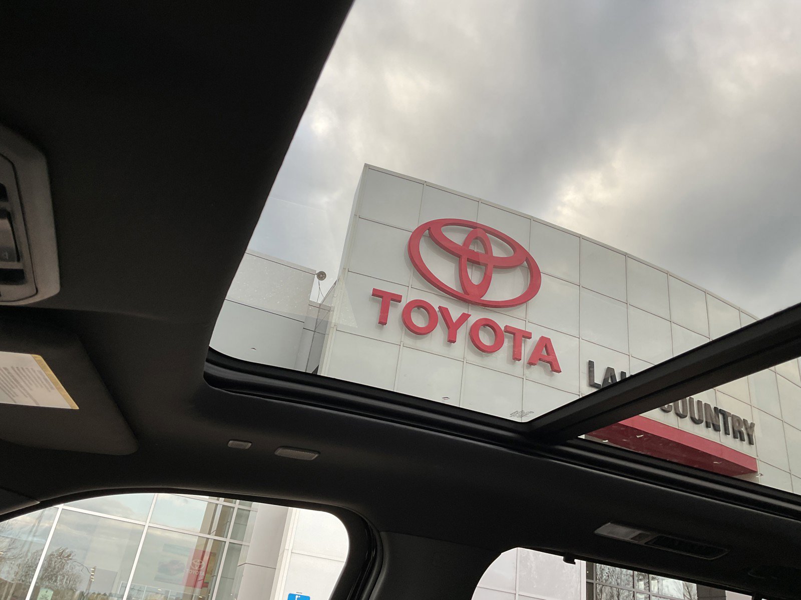 Used 2024 Toyota Sequoia Capstone image 20