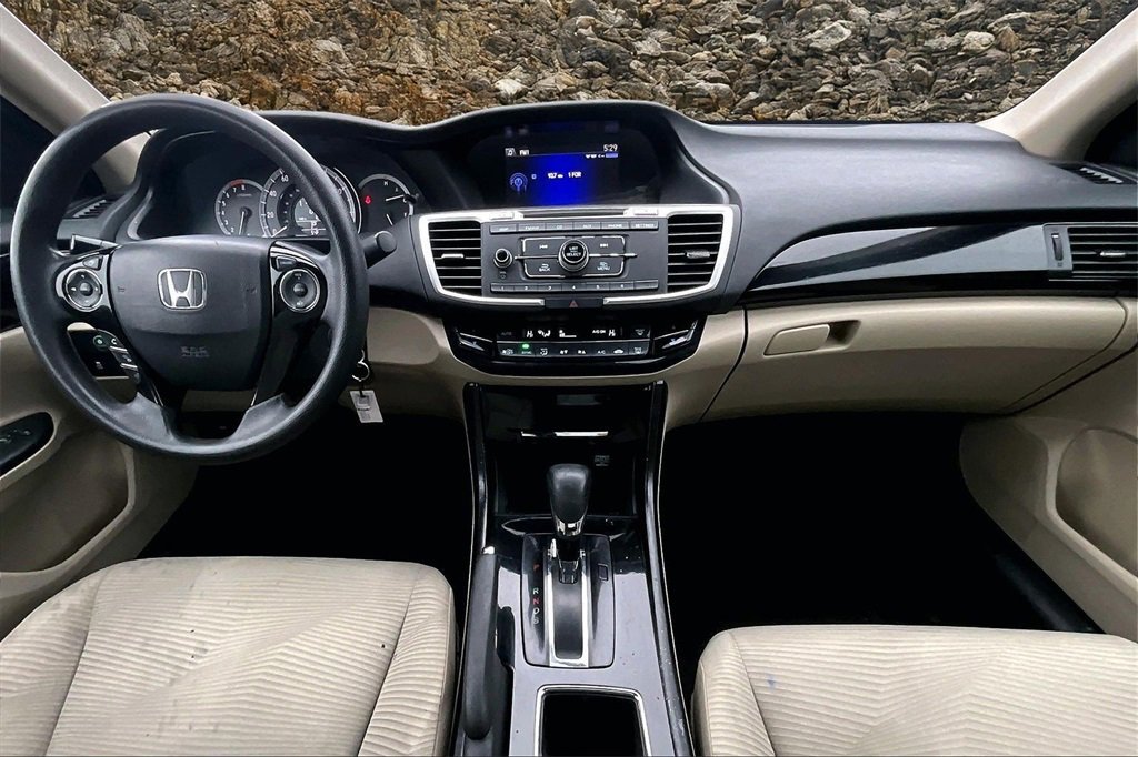Used 2017 Honda Accord LX image 13