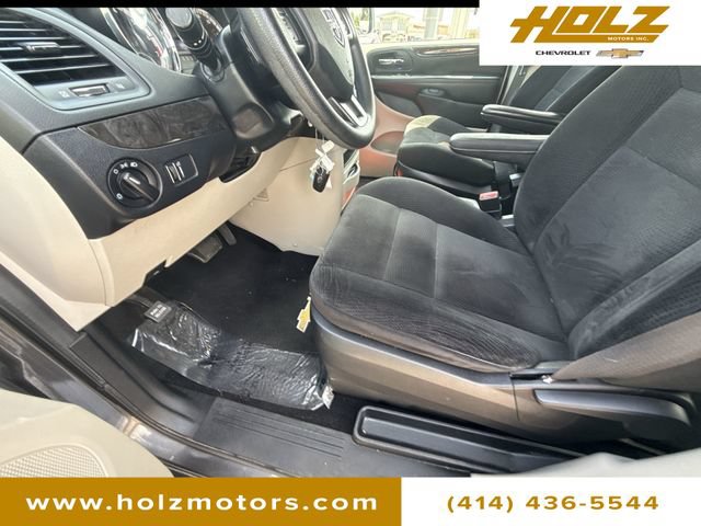 Used 2016 Dodge Grand Caravan SE w/ Quick Order Package 29E SE FWD image 31