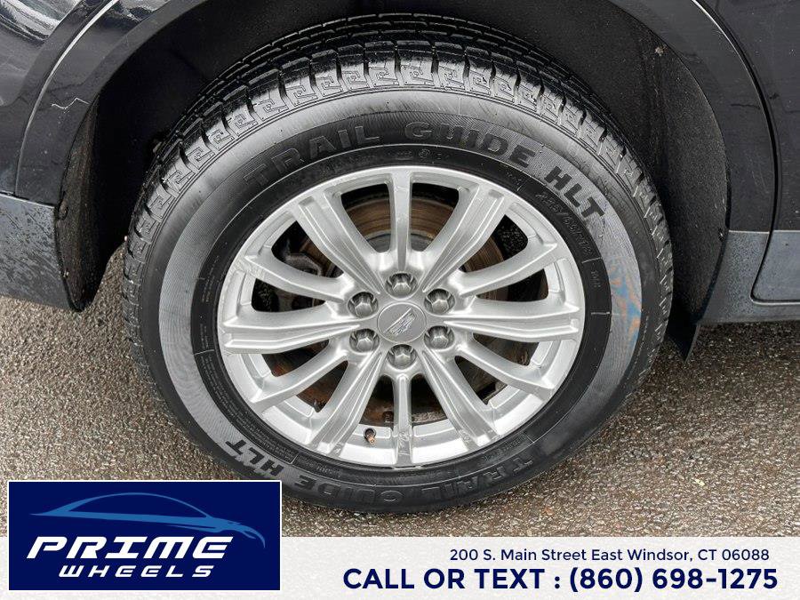 Used 2018 Cadillac XT5 AWD image 24