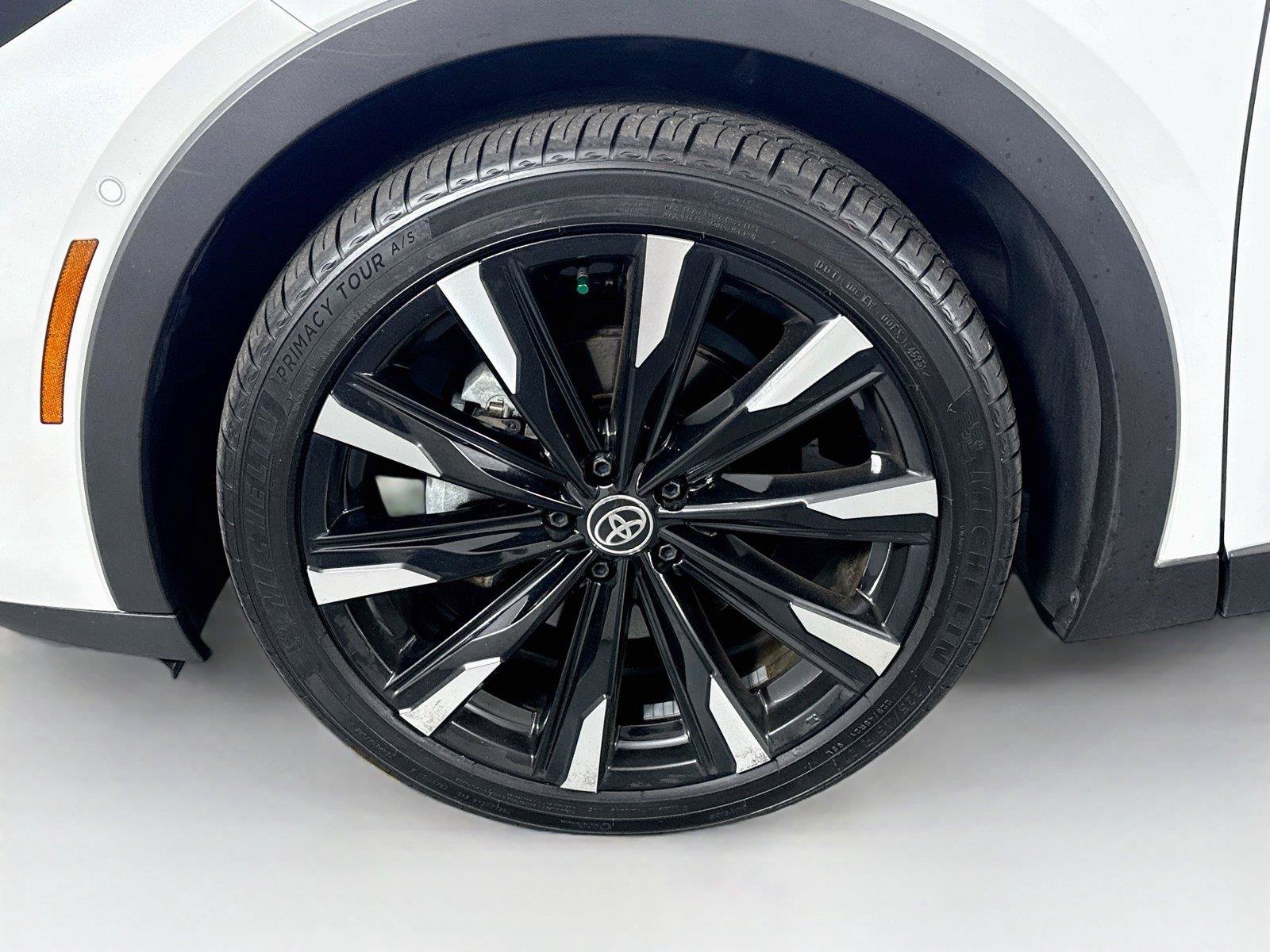Certified 2024 Toyota Crown Platinum AWD/4WD image 47