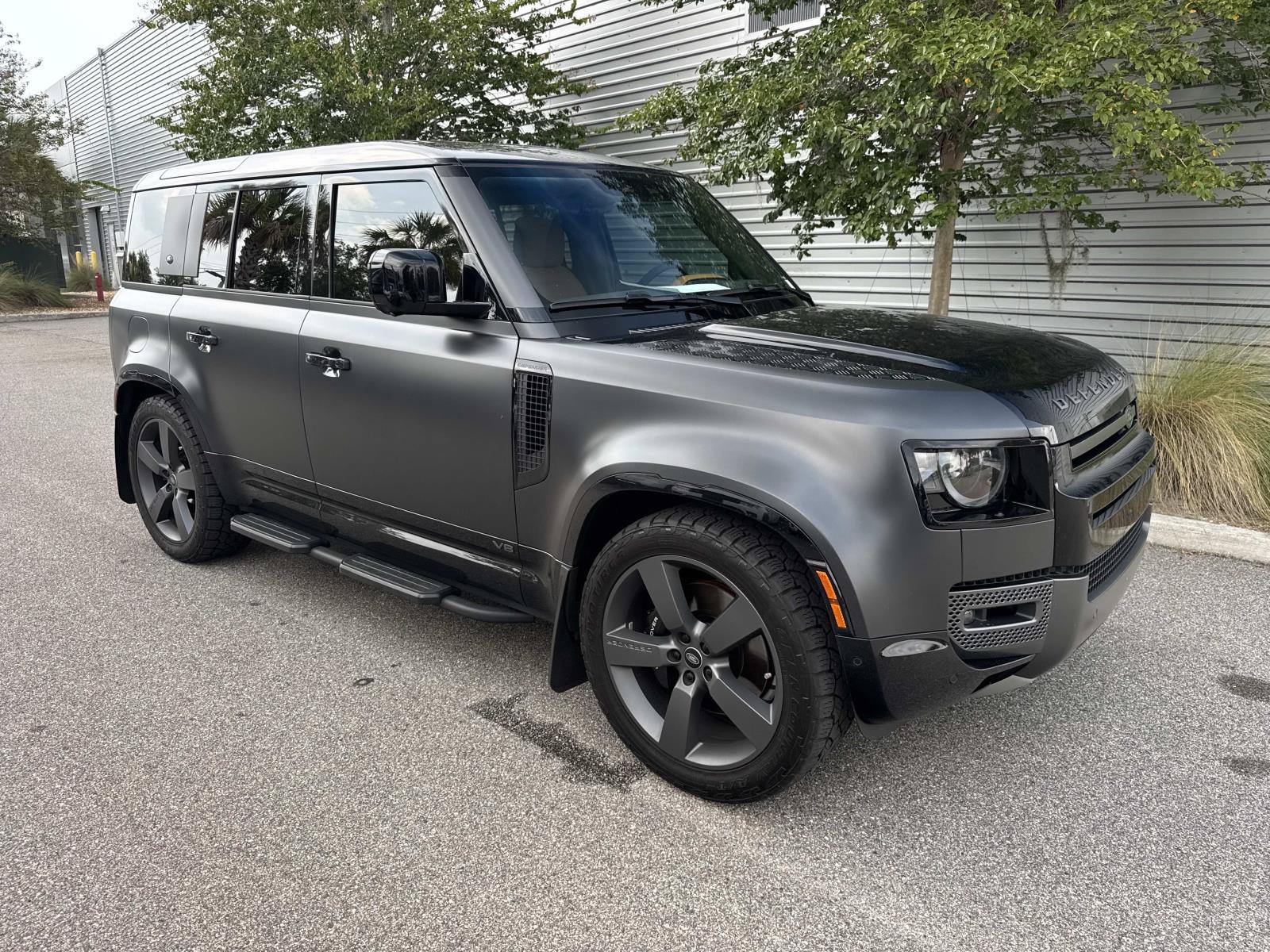 Certified 2024 Land Rover Defender 110 Carpathian Edition AWD/4WD image 4