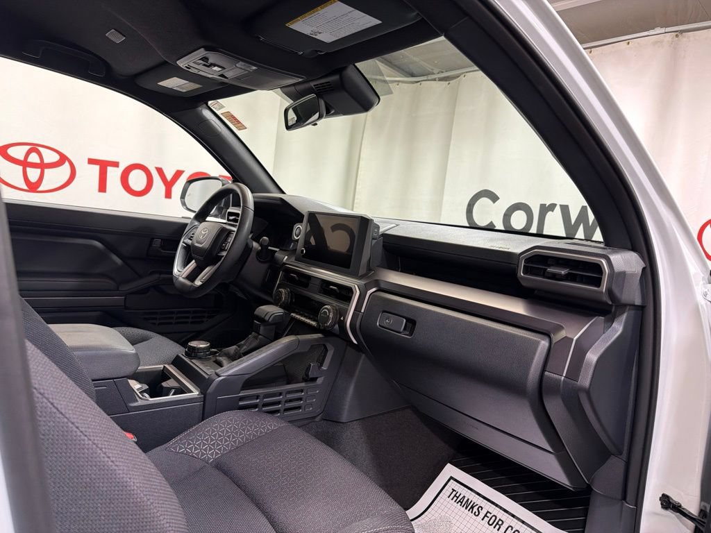 Used 2026 Toyota 4Runner SR5 AWD/4WD image 11