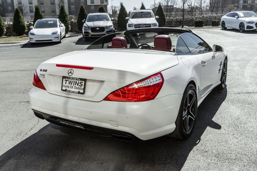 Used 2015 Mercedes-Benz SL 400 image 32