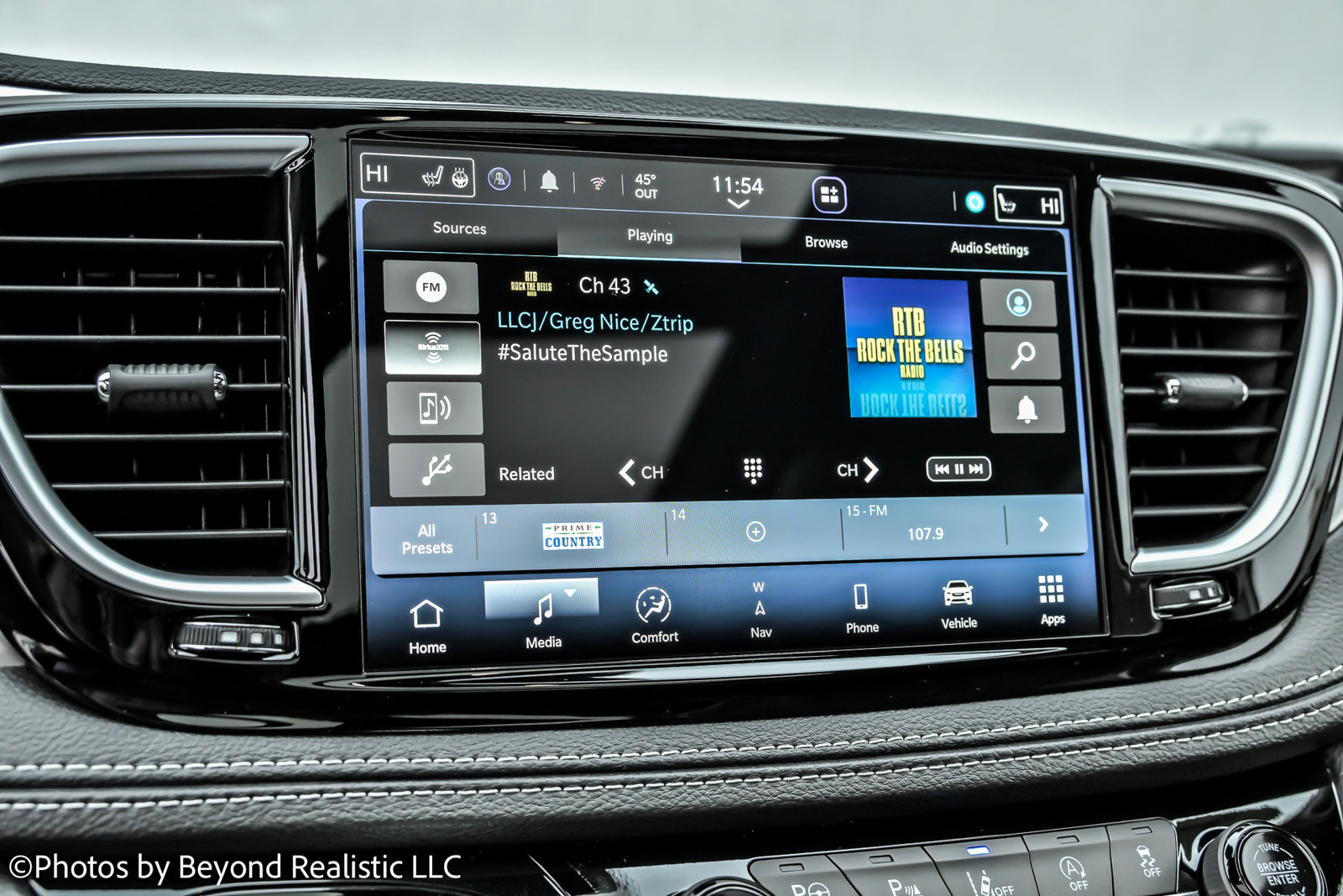 Used 2024 Chrysler Pacifica Limited w/ S Appearance Package image 39