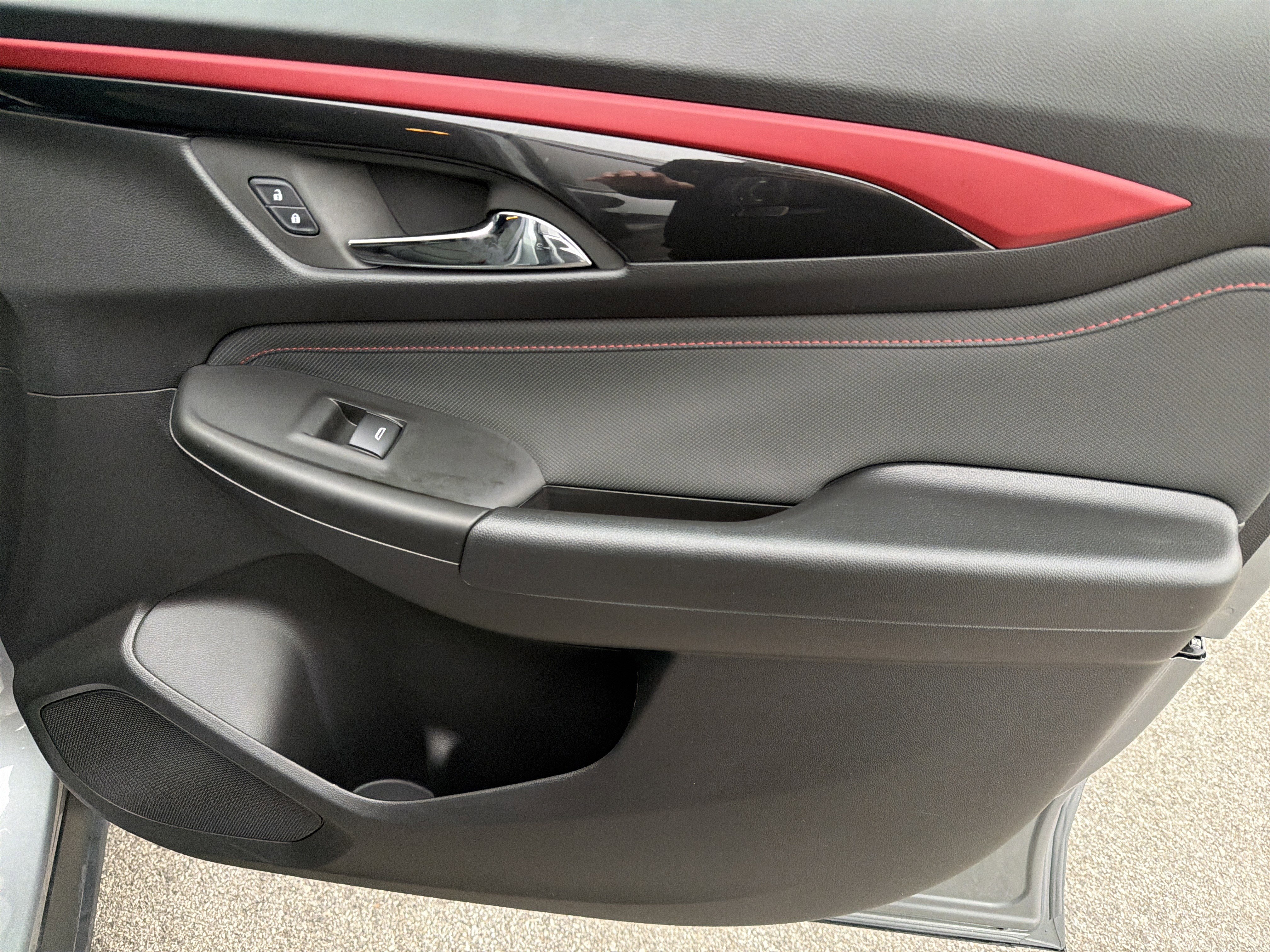 Used 2024 Chevrolet TrailBlazer RS w/ Driver Confidence Package image 57