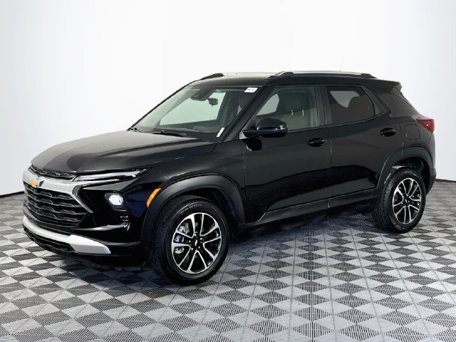 Used 2026 Chevrolet TrailBlazer LT FWD image 4