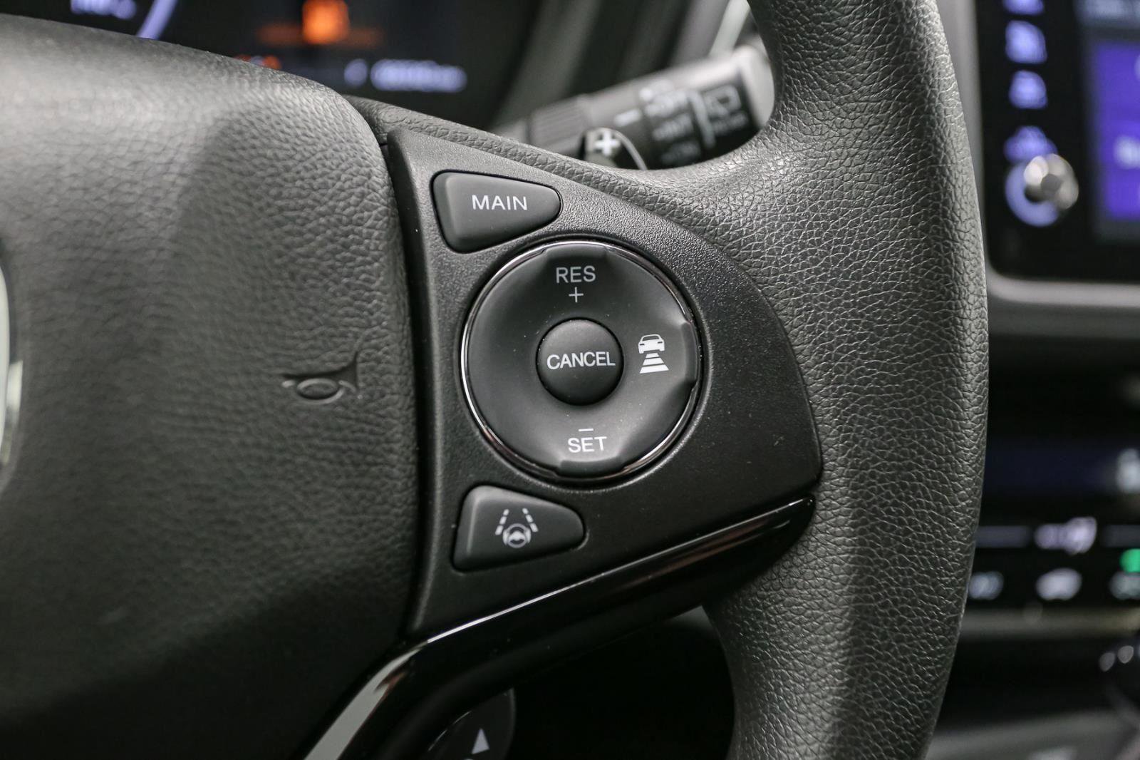 Used 2022 Honda HR-V EX image 37