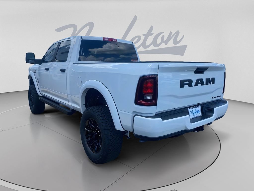 New 2025 RAM 2500 Big Horn AWD/4WD image 7