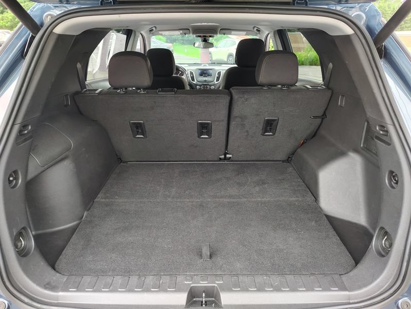 Used 2024 Chevrolet Equinox LT AWD/4WD image 18